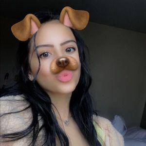 Meet your Posher, Jillian